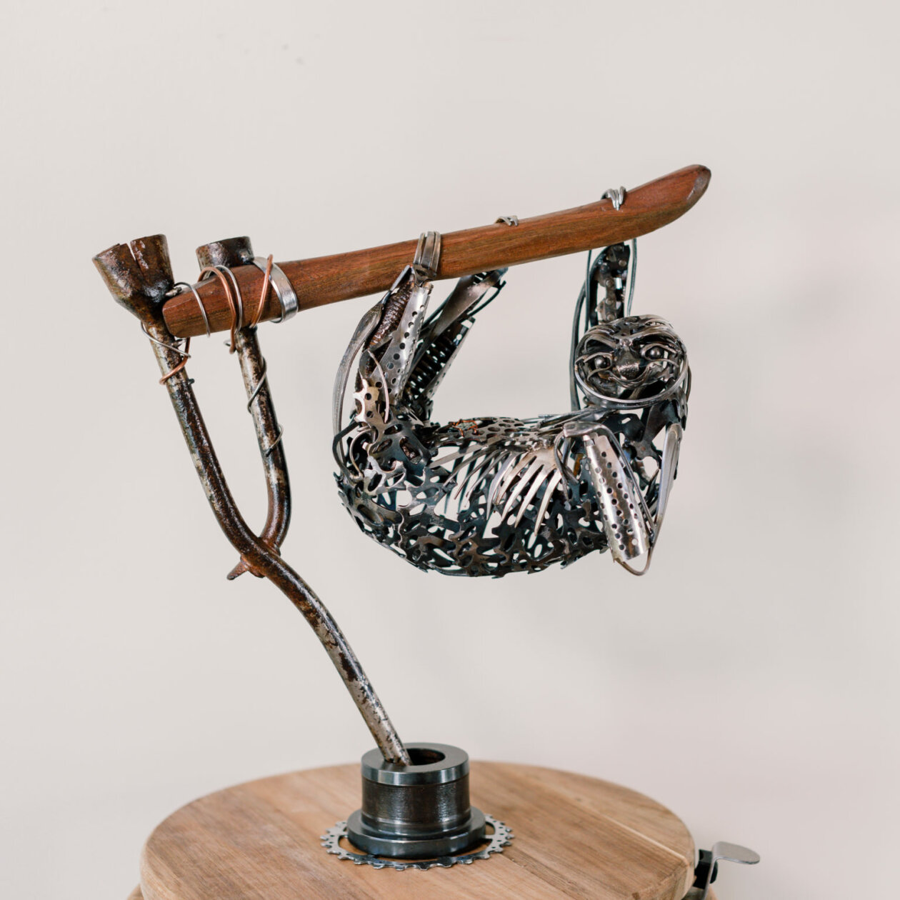 Smart Scrap Metal Sculptures Of Wild Animals By Leah Jeffery (10)