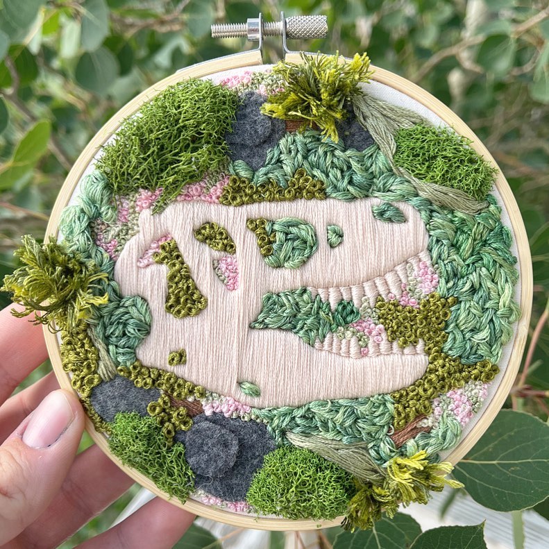 Embroidered Fossils, The Nature Inspired Embroidery Art Of Rachel Crisp (12)
