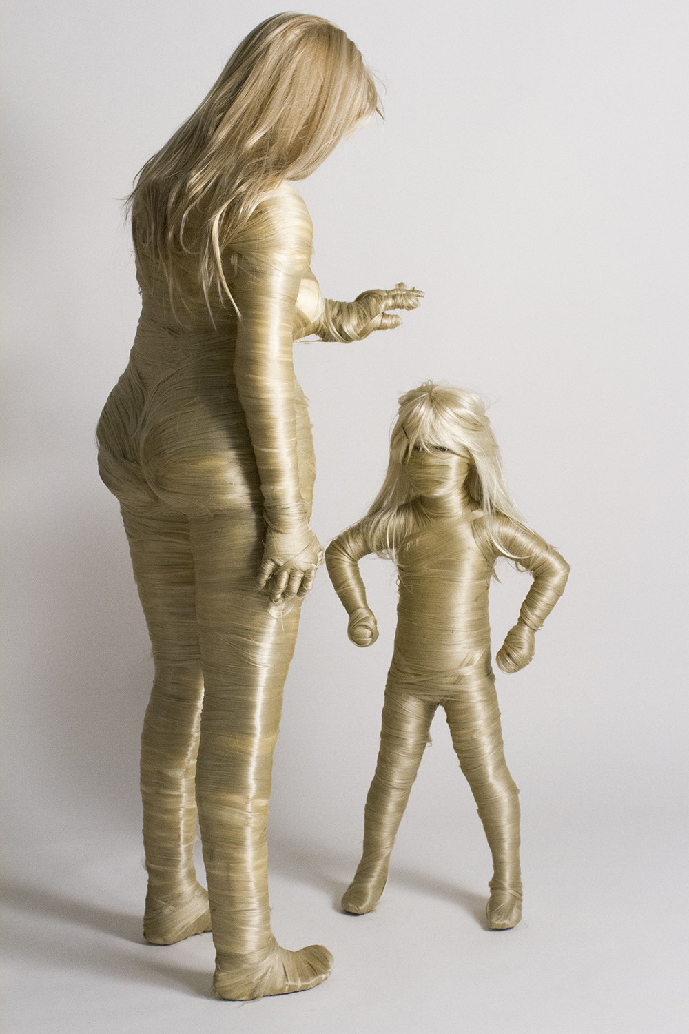 Hair People, Surreal And Poetic Figurative Sculptures By Lauren Carly Shaw (3)