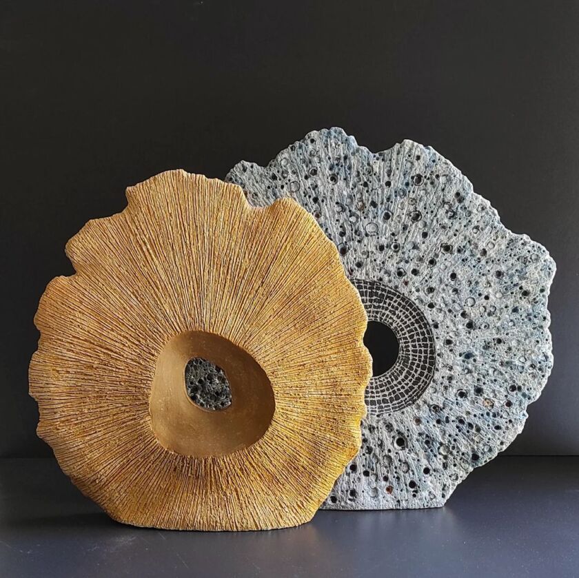 Carlos Cabo: abstract figurative ceramic sculptures
