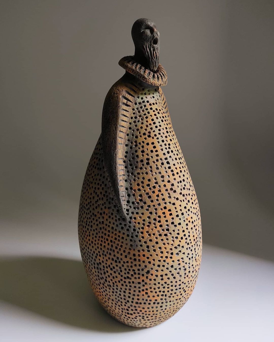 Abstract Figurative Ceramic Sculptures By Carlos Cabo (6)