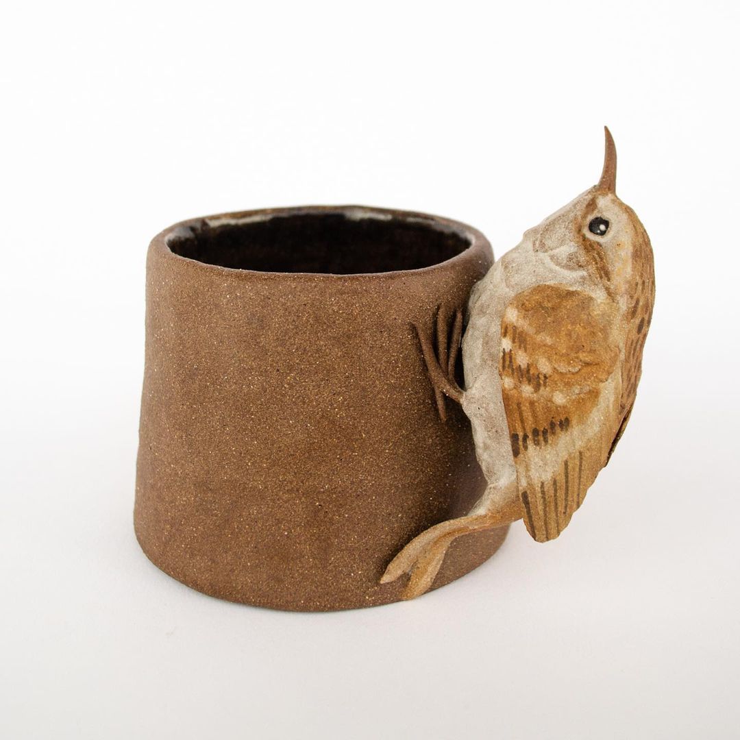 Ceramic Vases Ornate With Realistic Bird Sculptures By Sarah Conti (2)