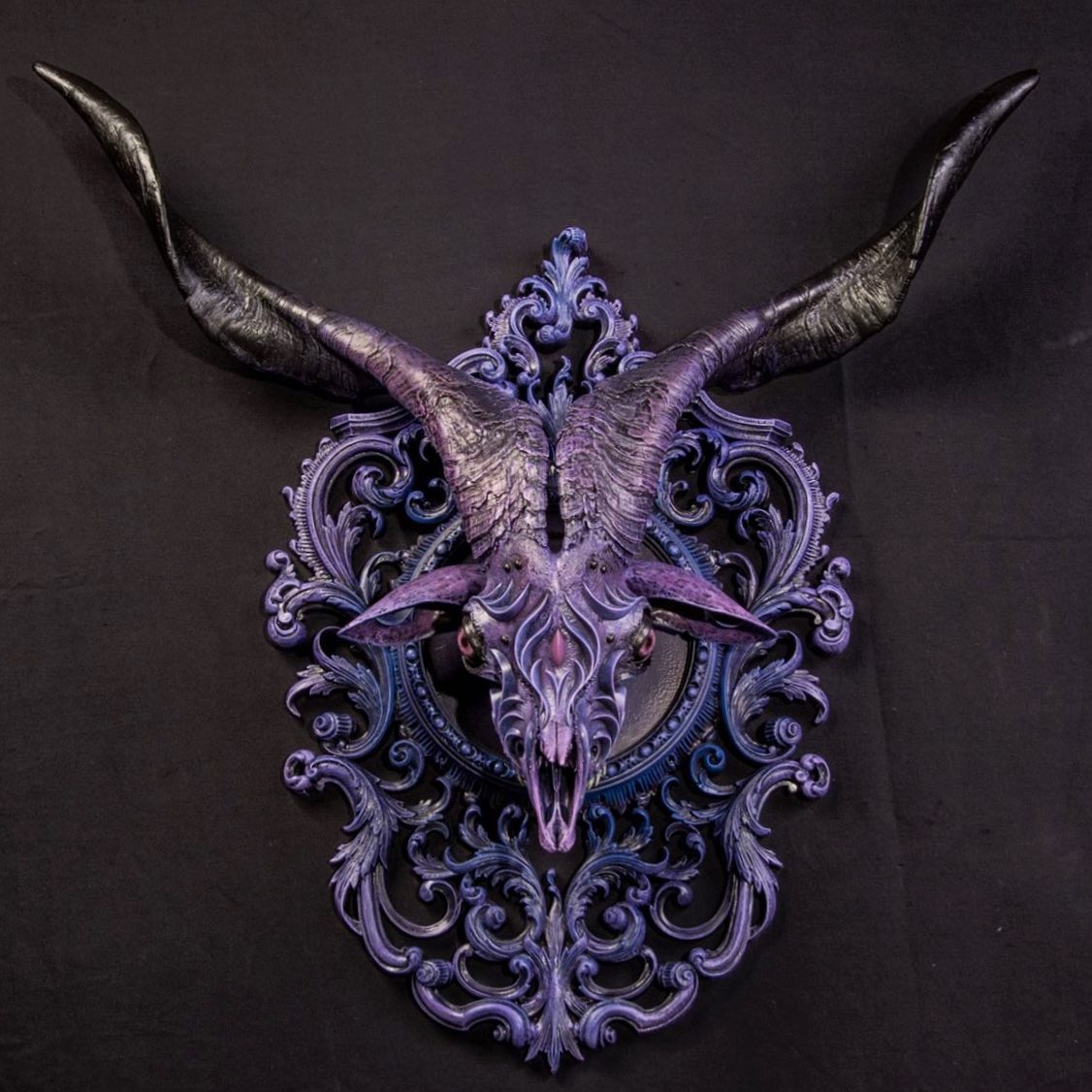 Dark Sculptures Made From Animal Skulls By Chris Haas (21)