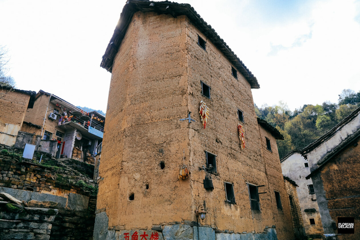Hui Ancient Villages, A Fascinating Photography Series By Florian Delalée (1)