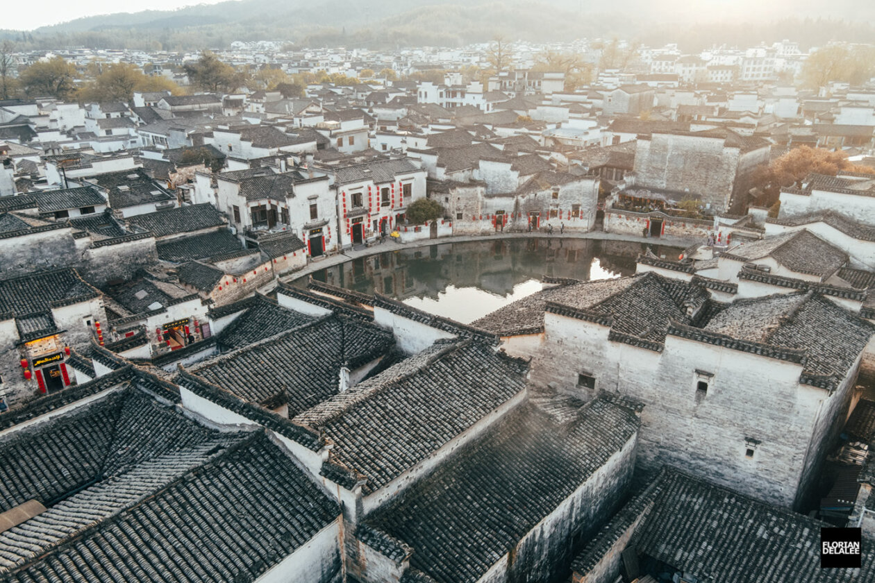 Hui Ancient Villages, A Fascinating Photography Series By Florian Delalée (13)