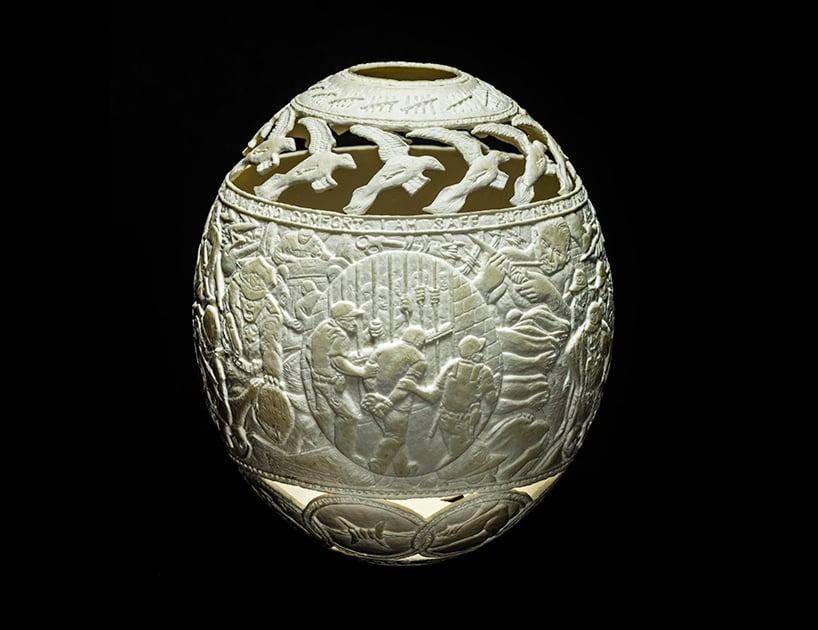 Intricate Carvings On Ostrich Eggs By Gil Batle (3)