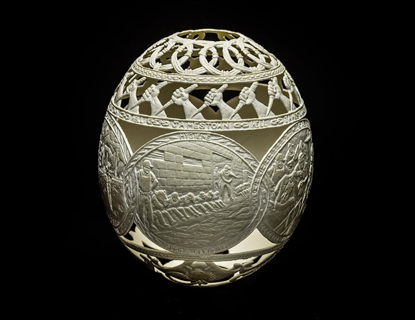 Intricate Carvings On Ostrich Eggs By Gil Batle (5)
