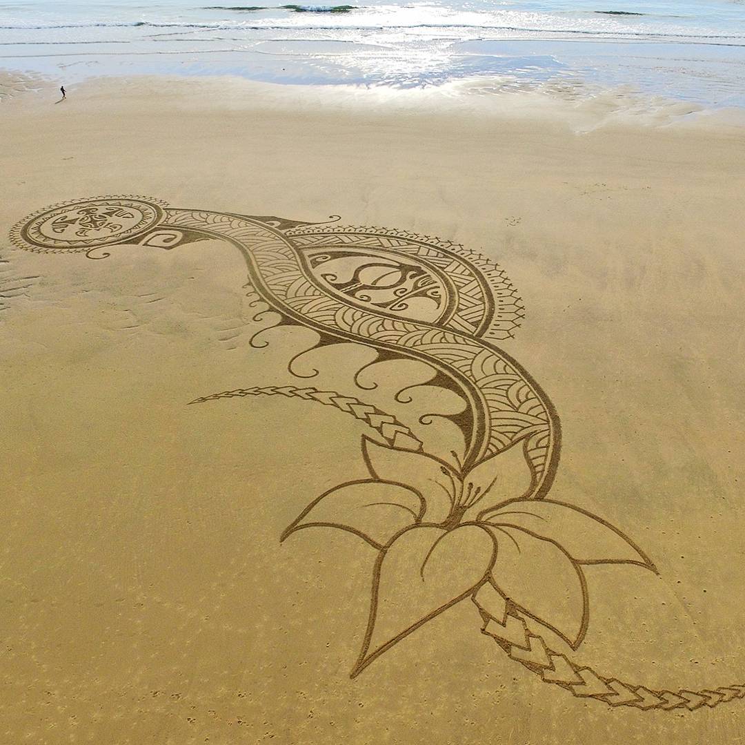 Large Scale Beach Sand Drawings By Jben Beach (1)