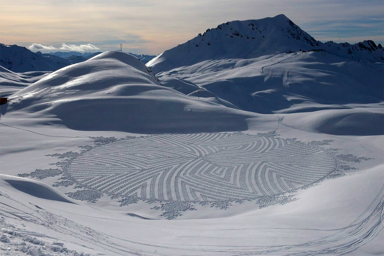 Large Scale Snow Drawings By Simon Beck (16)