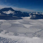 Large-scale snow drawings by Simon Beck