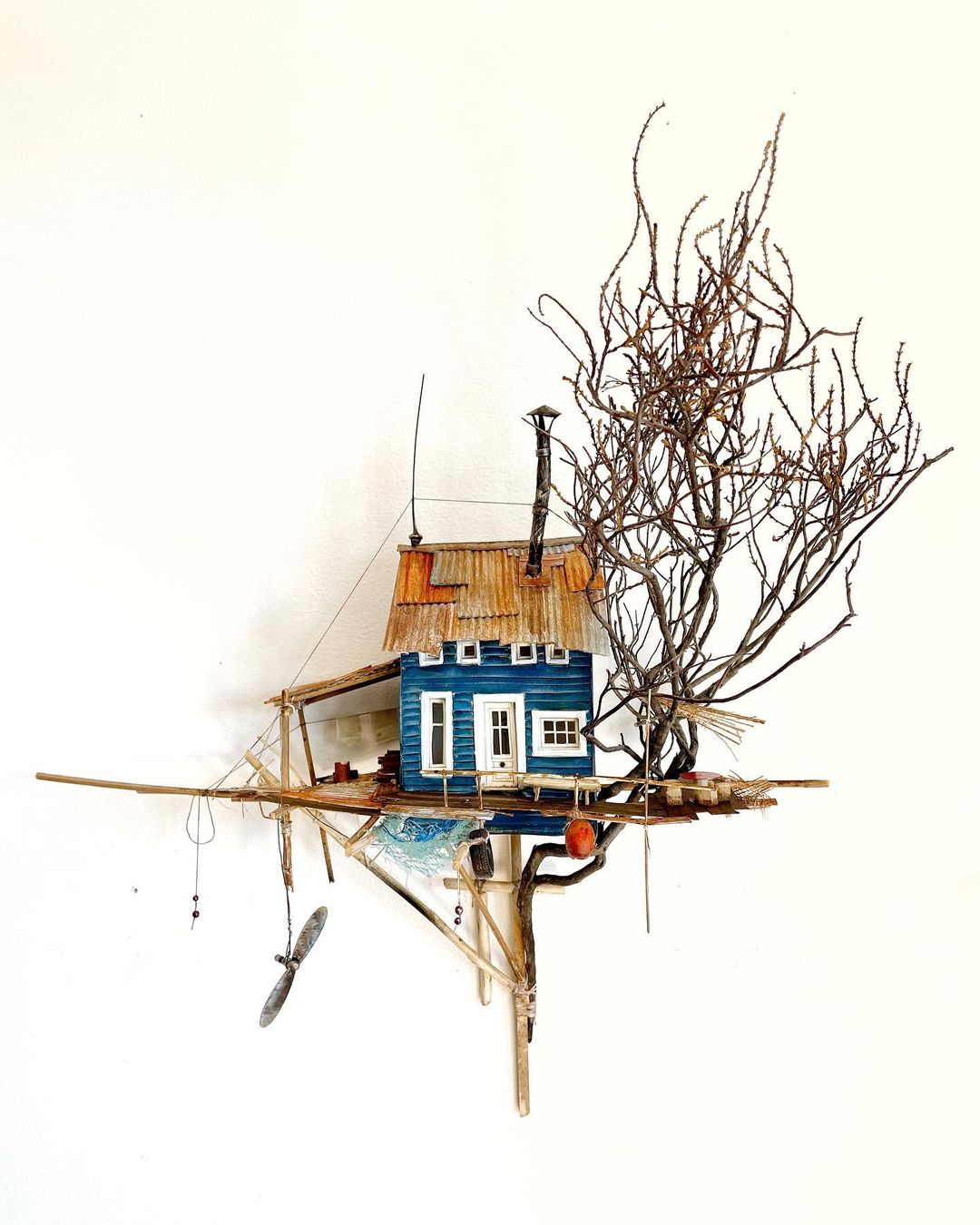 Miniature Ramshackle Cabins By David Mansot (18)