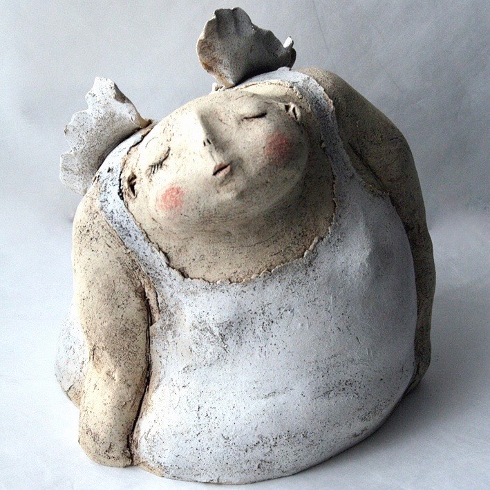 Poetic Figurative Ceramic Sculptures By Anne Sophie Gilloen (11)
