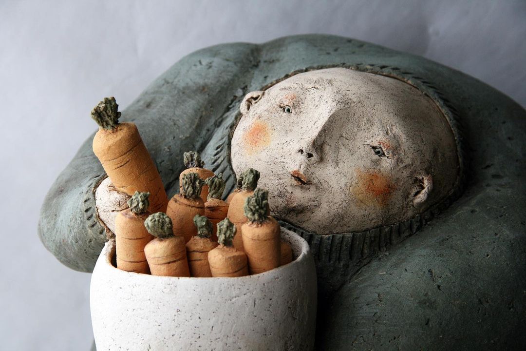 Poetic Figurative Ceramic Sculptures By Anne Sophie Gilloen (13)