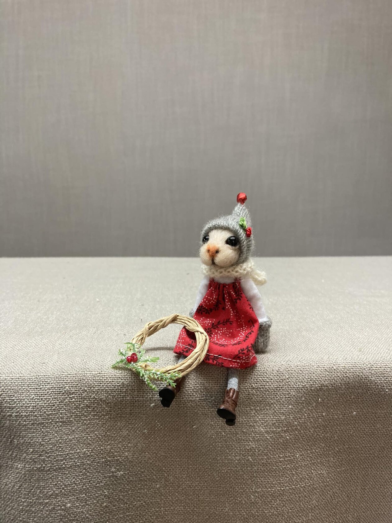Tales From The Old Thread House, Cute Needle Felted Mice Dolls By Rebecca Wheeler (8)
