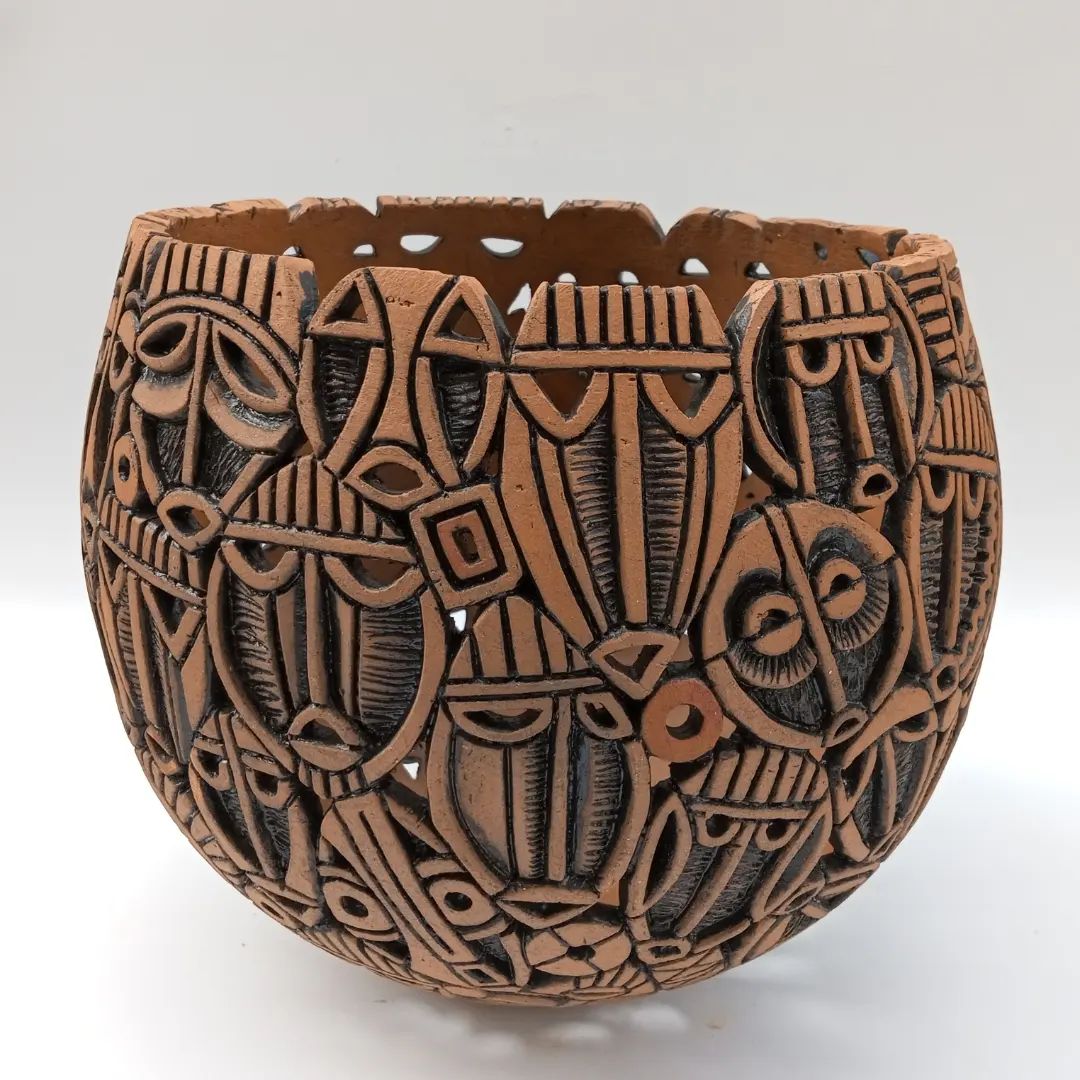 African Identity, Marvelous Ceramic Sculptures By Djakou Kassi Nathalie (2)