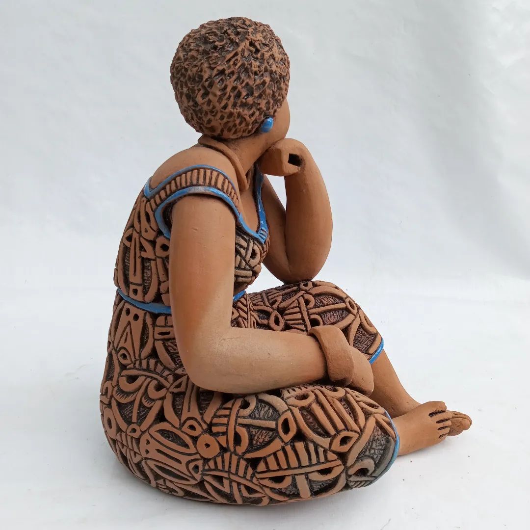 African Identity, Marvelous Ceramic Sculptures By Djakou Kassi Nathalie (5)
