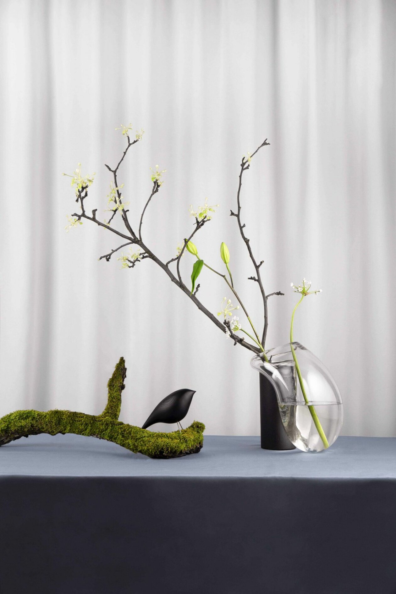 Gutta, A Melting Glass Vase Series By Kateryna Sokolova (12)