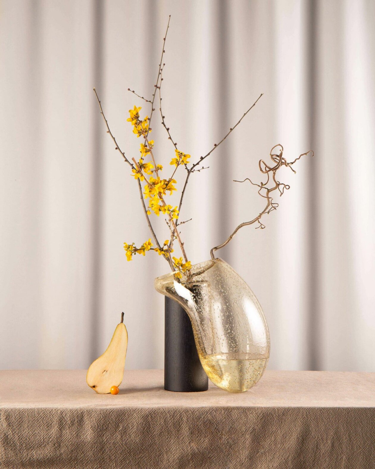 Gutta, A Melting Glass Vase Series By Kateryna Sokolova (1)