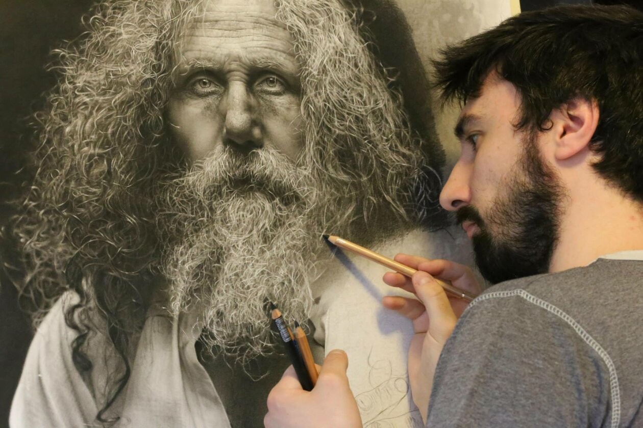 Hyper Realistic Pencil And Charcoal Portraits By Emanuele Dascanio 1