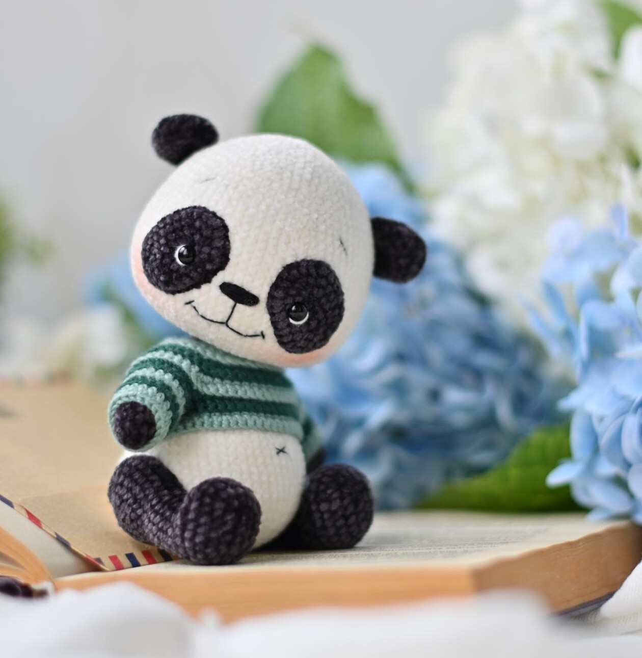 Cute And Charming Crochet Toys By Svetlana Maksimenko (17)