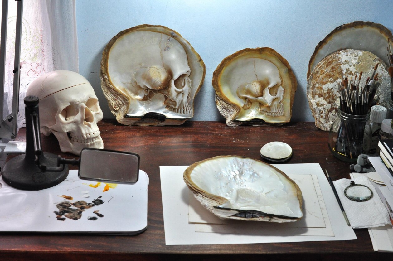 Sculptures Of Anatomical Details Made From Found Coral And Shells By Gregory Halili (18)