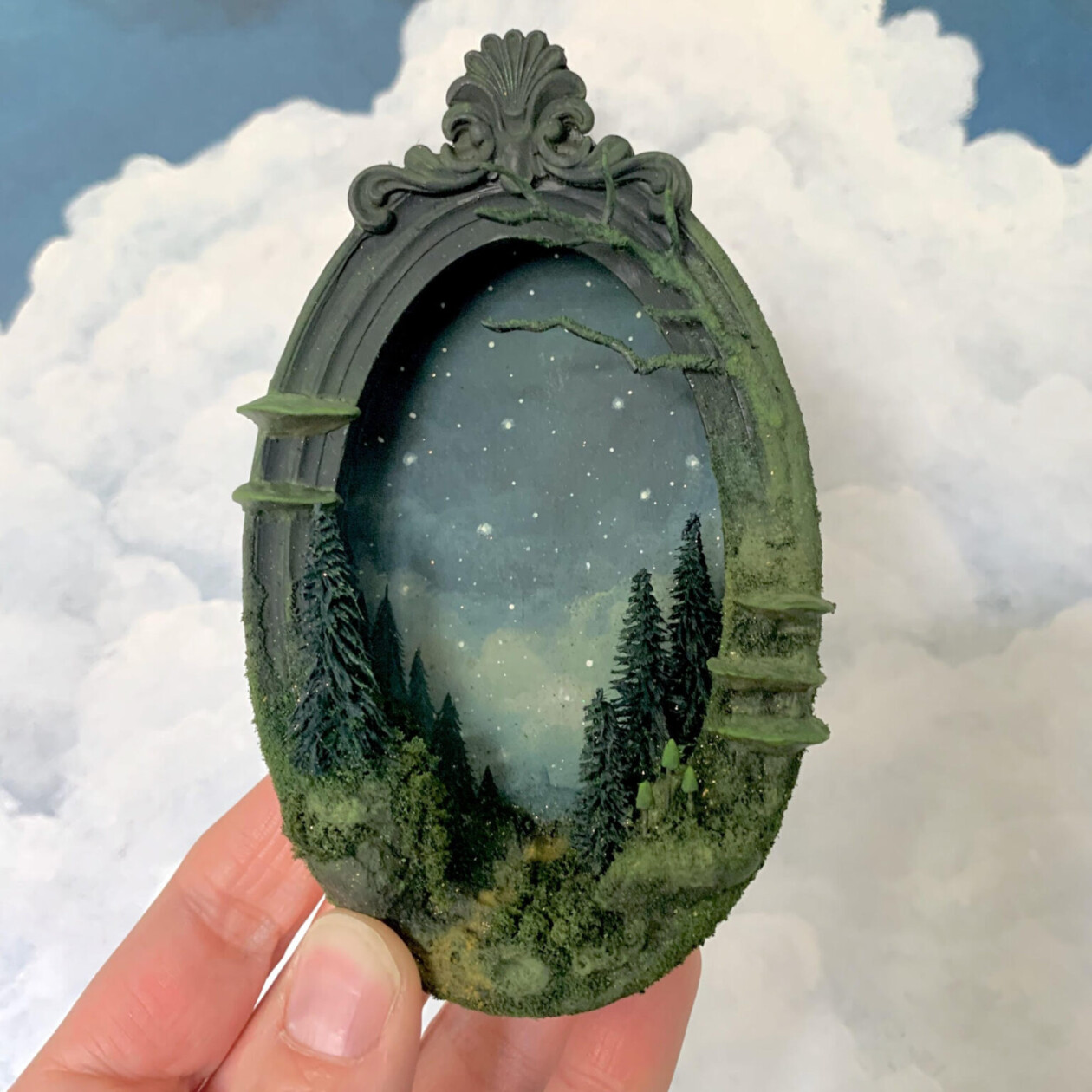 Magical Handmade Miniatures And Dioramas By Caroline Dewison (9)