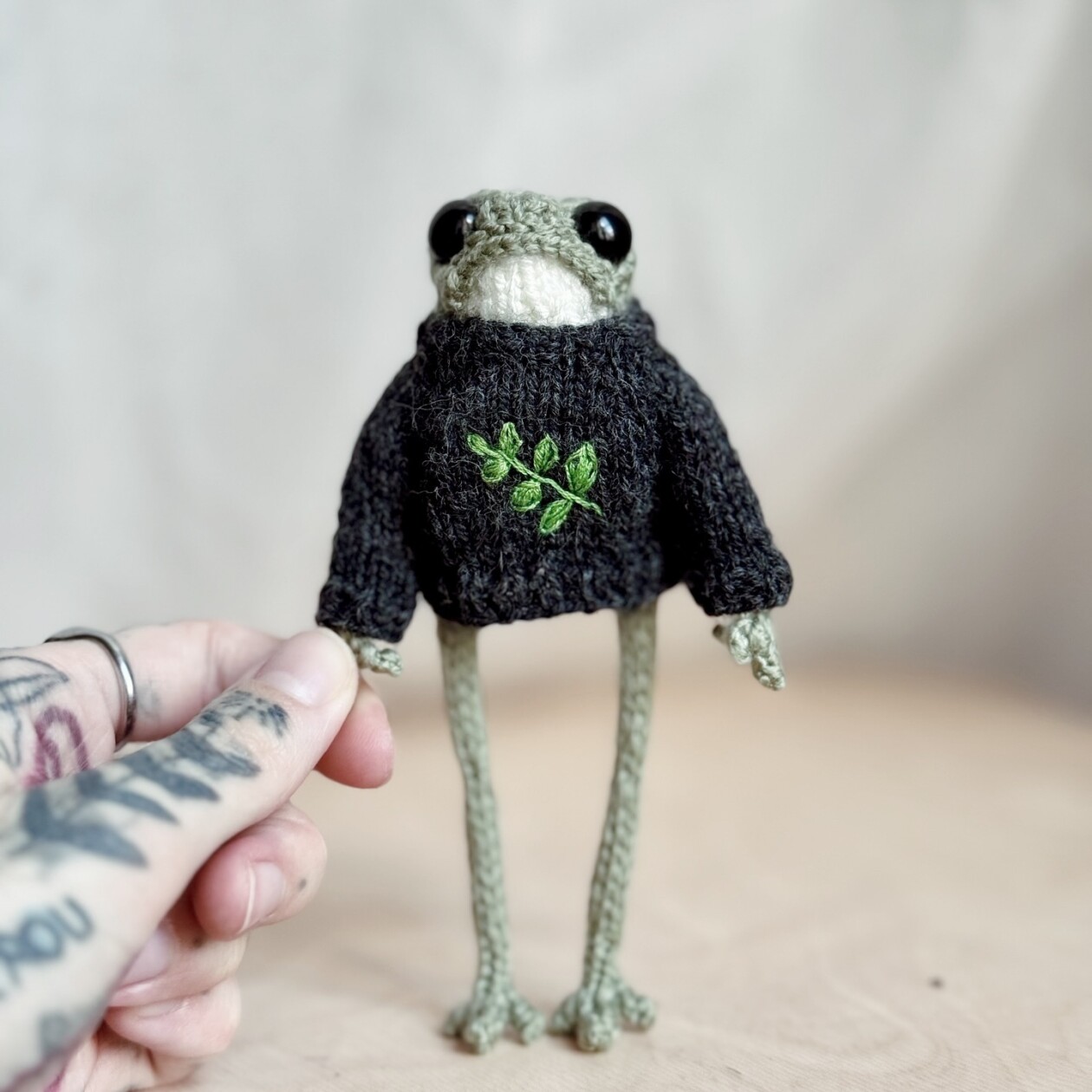 Enchanting Anthropomorphized Frog Crochet Patterns By Elliot (18)