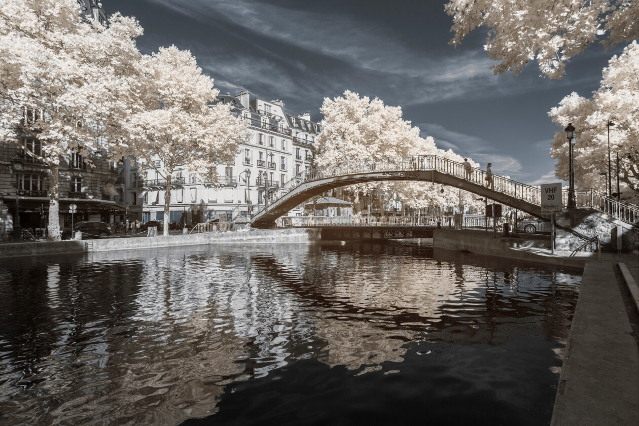 Invisible Paris, A Fantastic Infrared Photography Series By Pierre Louis Ferrer (6)