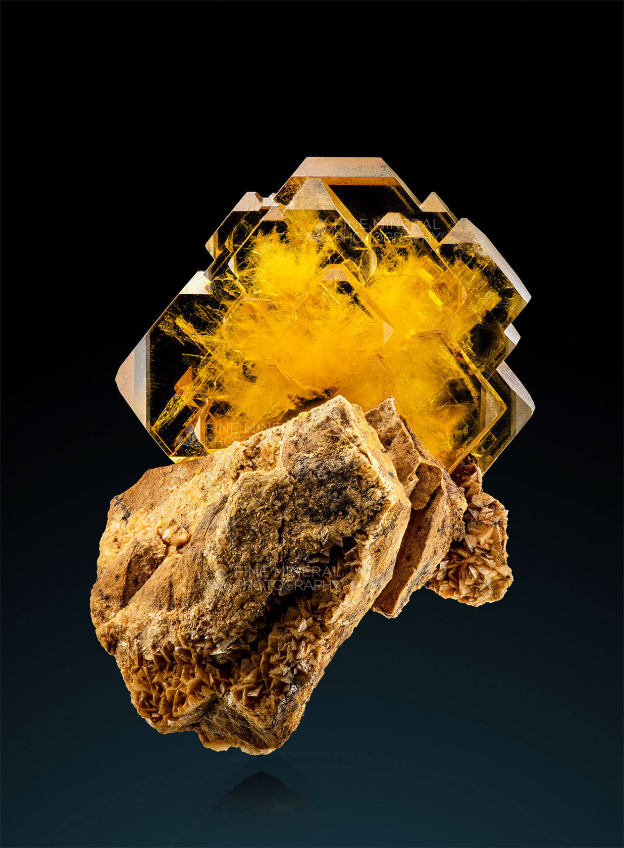 The Magnificent Mineral Photography Of Laszlo Kupi (27)