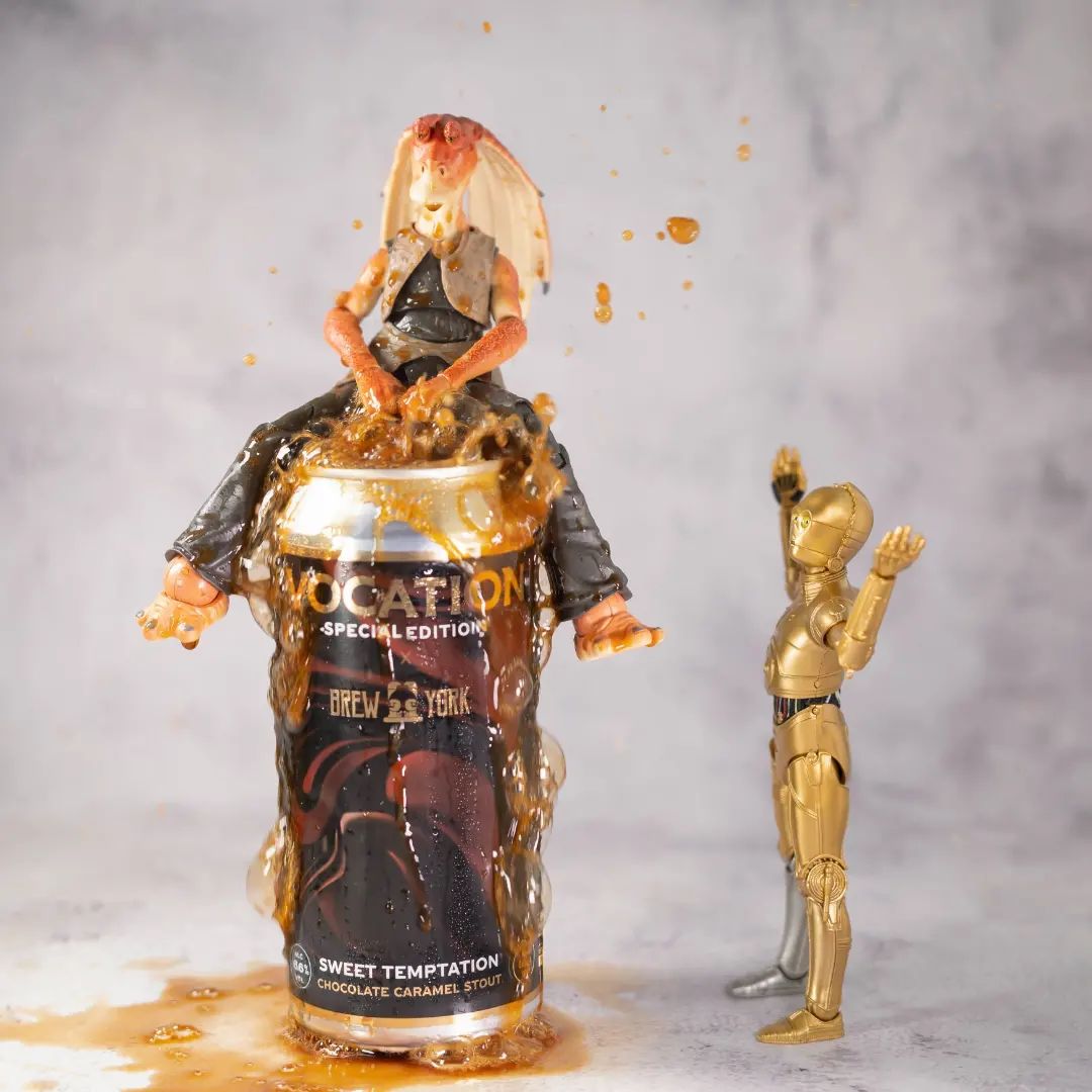 Action Shots Of Pop Culture Characters With Drinks By Andrea (15)