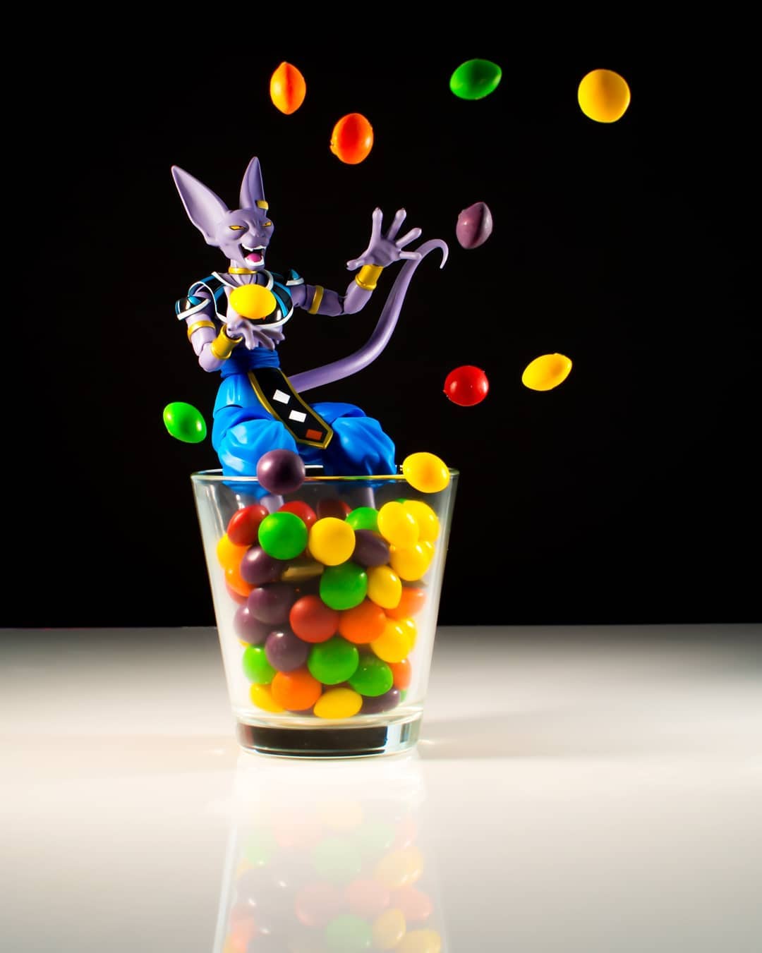 Action Shots Of Pop Culture Characters With Drinks By Andrea (9)