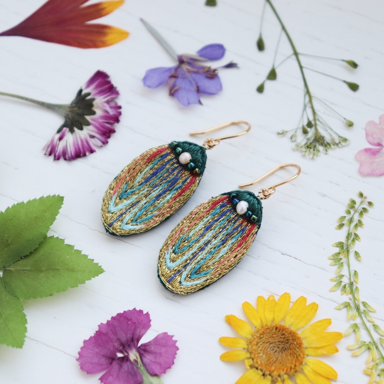 Eye Catching Handmade Embroidered Earrings By Vivaembr (18)