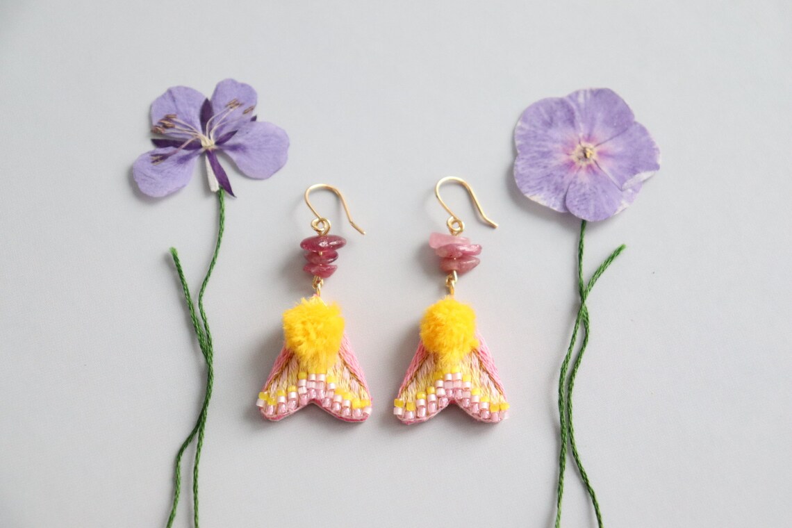 Eye Catching Handmade Embroidered Earrings By Vivaembr (24)