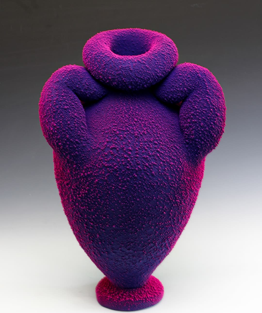 Glowing Sculptural Ceramic Vessels By Maxwell Mustardo (4)