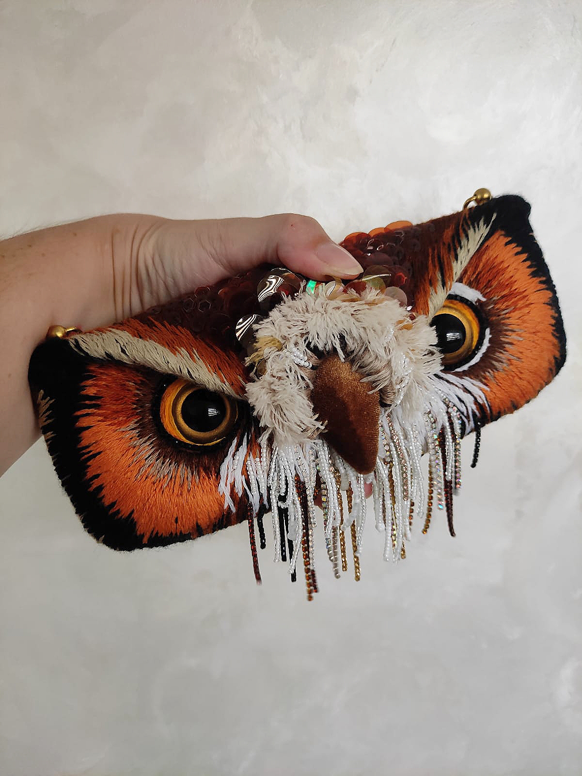 Intricate And Whimsical Hand Embroidered Felted Bags By Alena Kova (27)