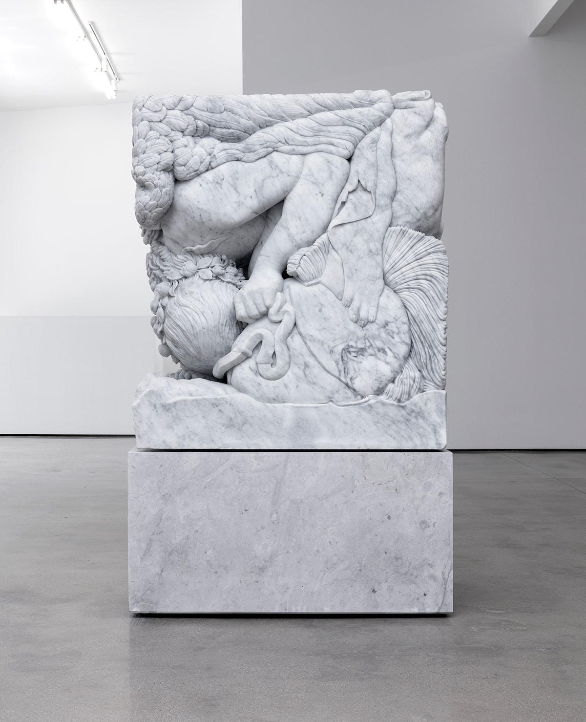 Artist Adam Parker Smith Compresses Classical Sculptures Into Small Marble Cubes (4)