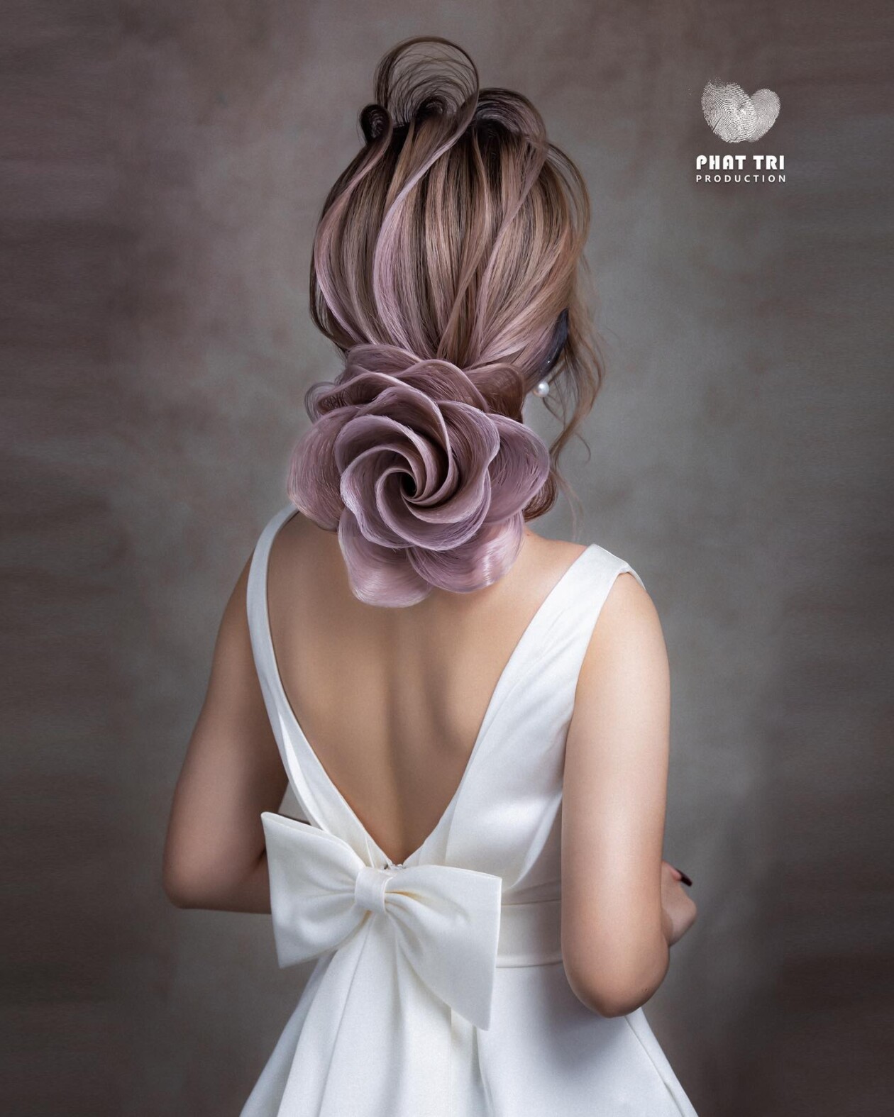 Beautiful Hairstyles That Look Like Ornate Flowers By Nguyen Phat Tri (6)