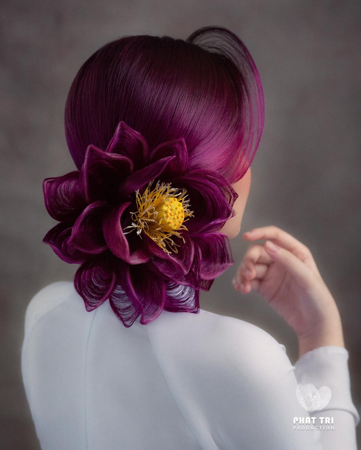 Beautiful Hairstyles That Look Like Ornate Flowers By Nguyen Phat Tri (7)