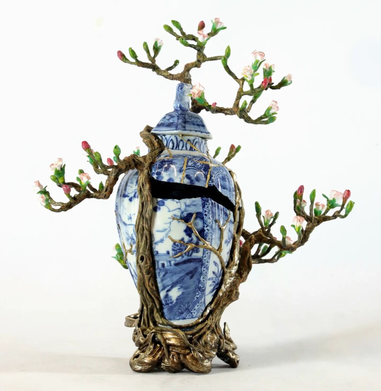 Bonsai Tree Sculptures Beautifully Bursting Through Broken Porcelain Vessels In Patrick Bergsma's Artworks (11)