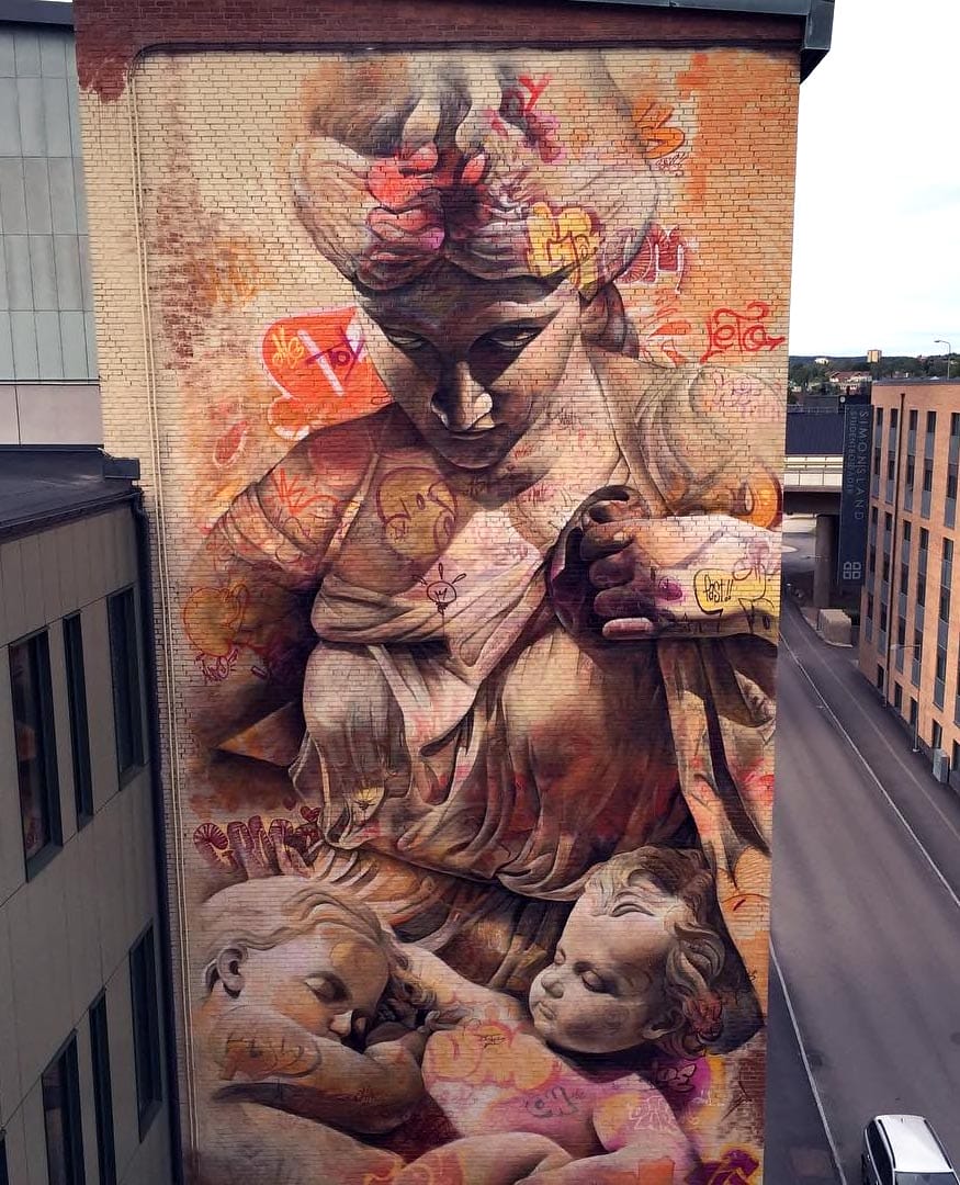 Impressive Monumental Murals That Blend Classical Figures And Graffiti By Pichiavo (3)