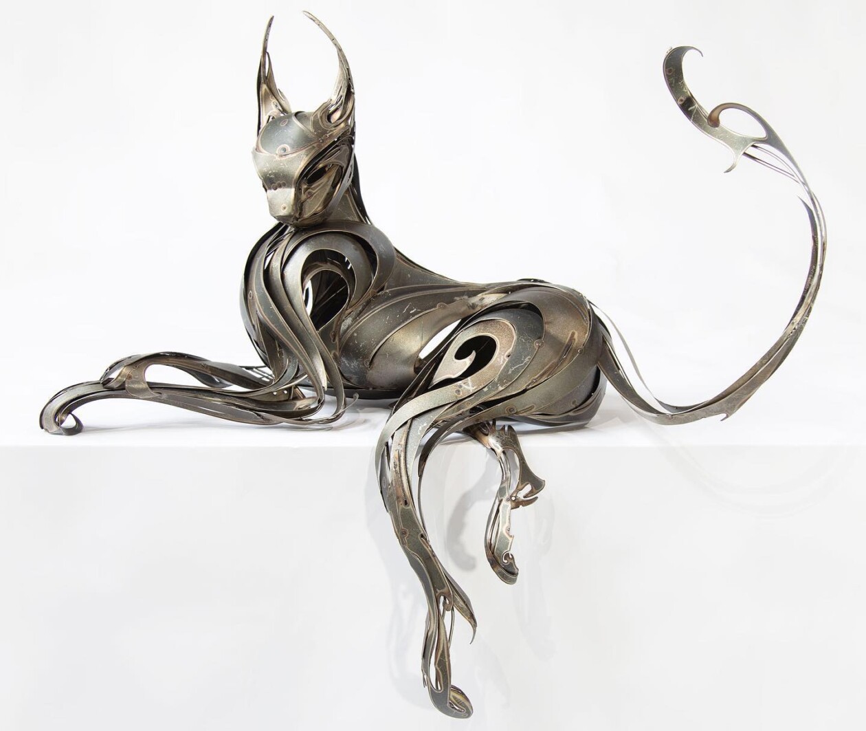 Magnificent Metallic Animal Sculptures Made With Sweeping Lines By Georgie Seccull 24