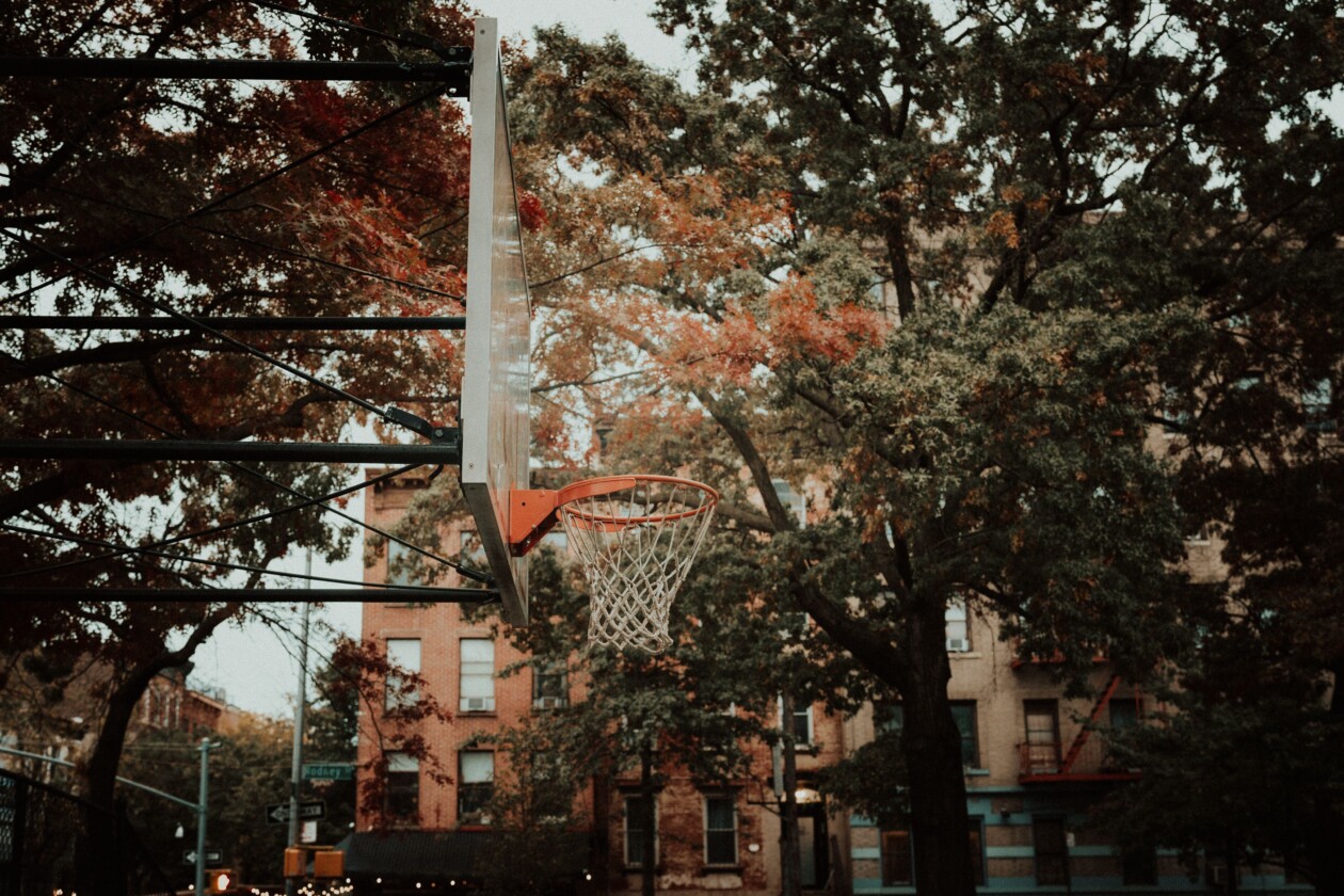 Speakeasy, A Splendid Urban Photography Series Of New York In Autumn By Lerone Pieters (8)