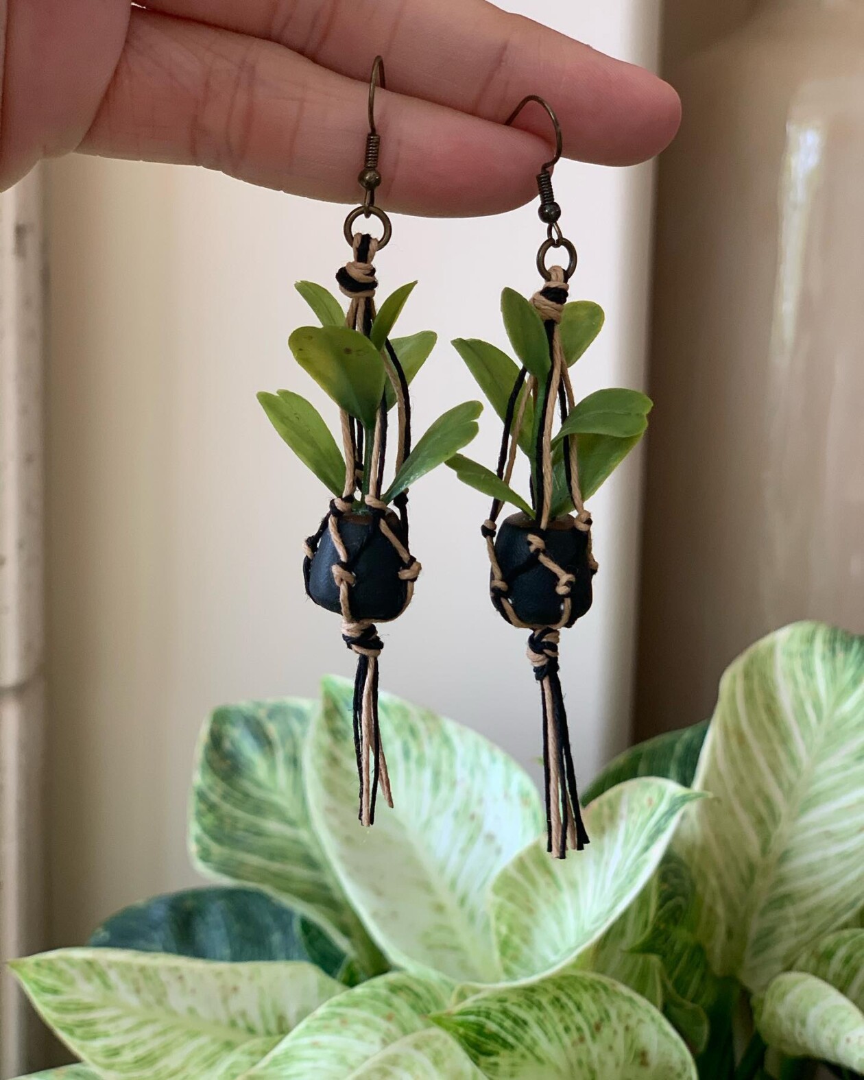 The Marvelous Plant Jewelry By Zinab Chahine (9)
