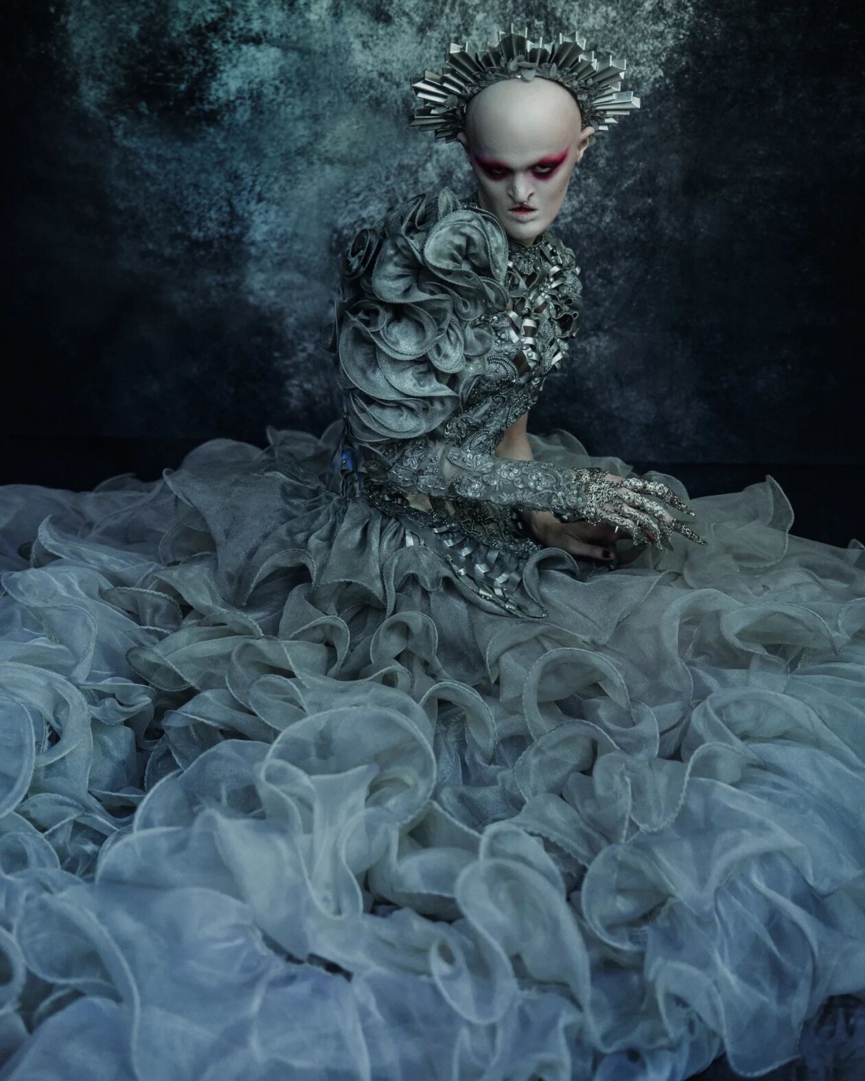 Whimsical Dark Costumes By Agnieszka Osipa (15)