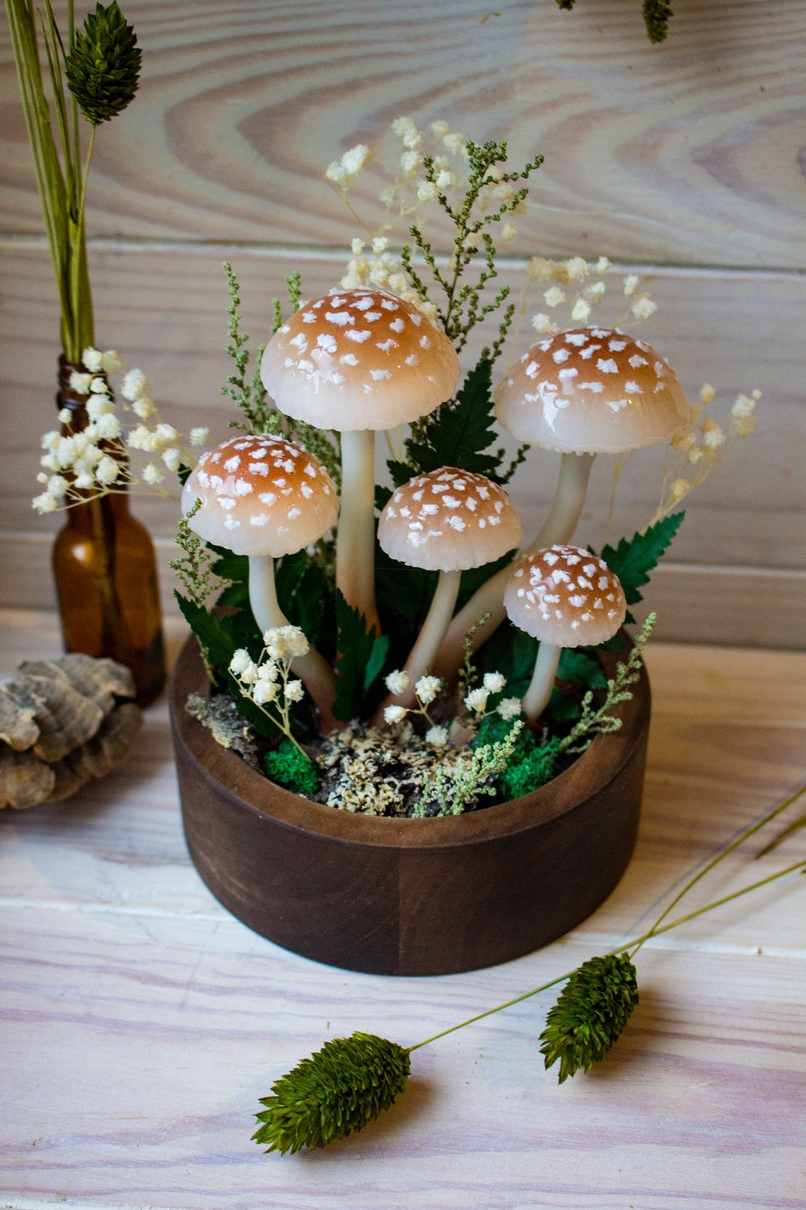 Wonderful Mushroom Lamps With Vivid Colors By Katya Sneg (13)