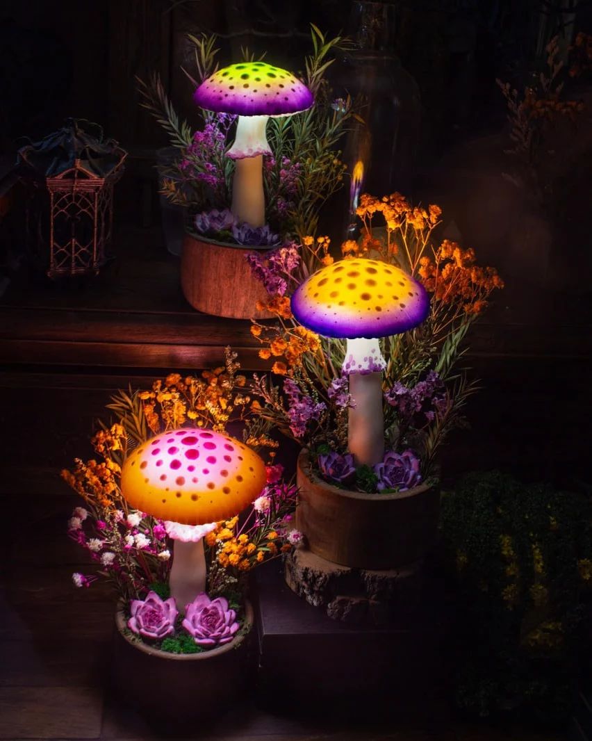 Wonderful Mushroom Lamps With Vivid Colors By Katya Sneg (3)
