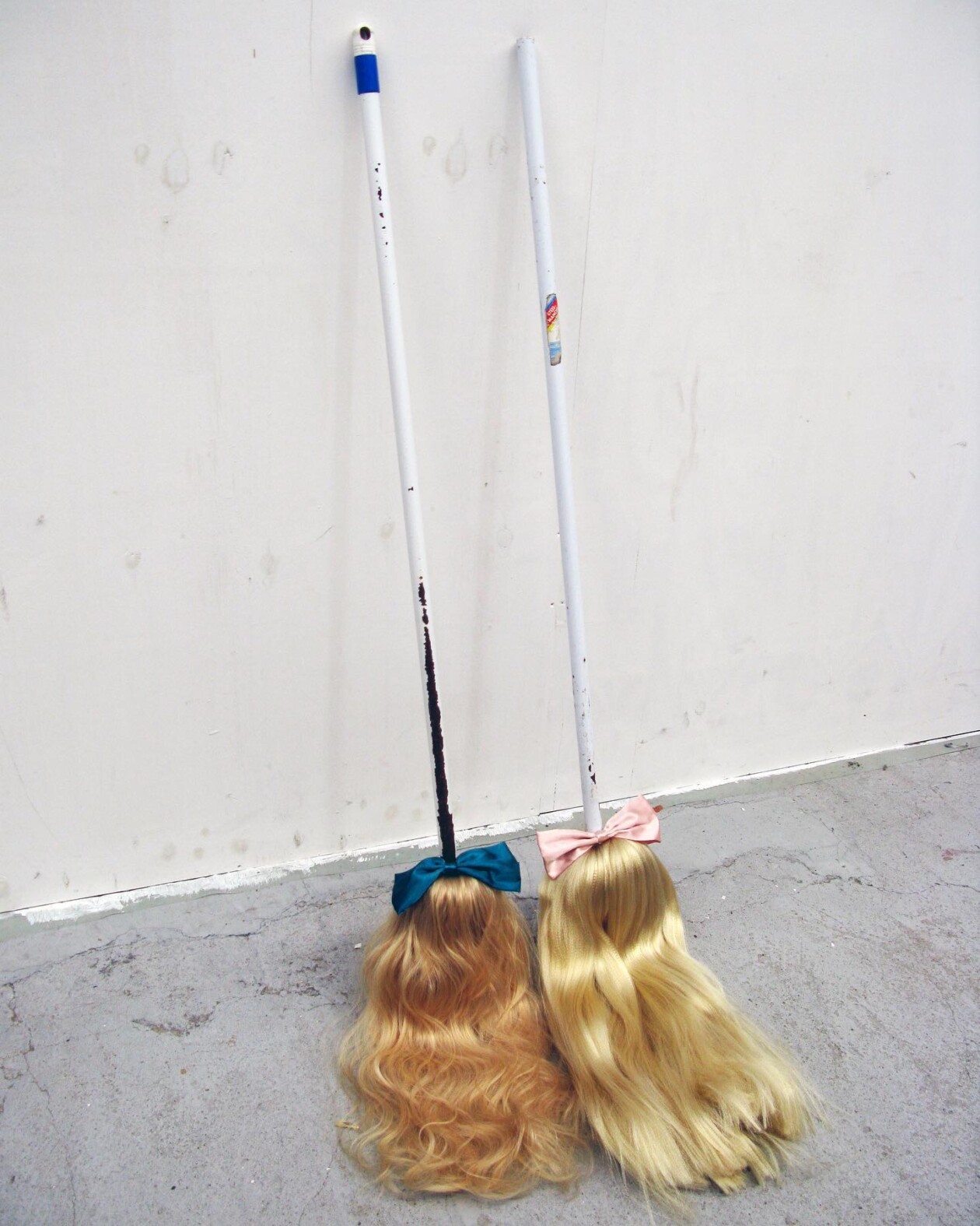 After The Waves (the Waifs) Surreal Sculptures Of Brooms With Human Hairs By Vincent Olinet (8)