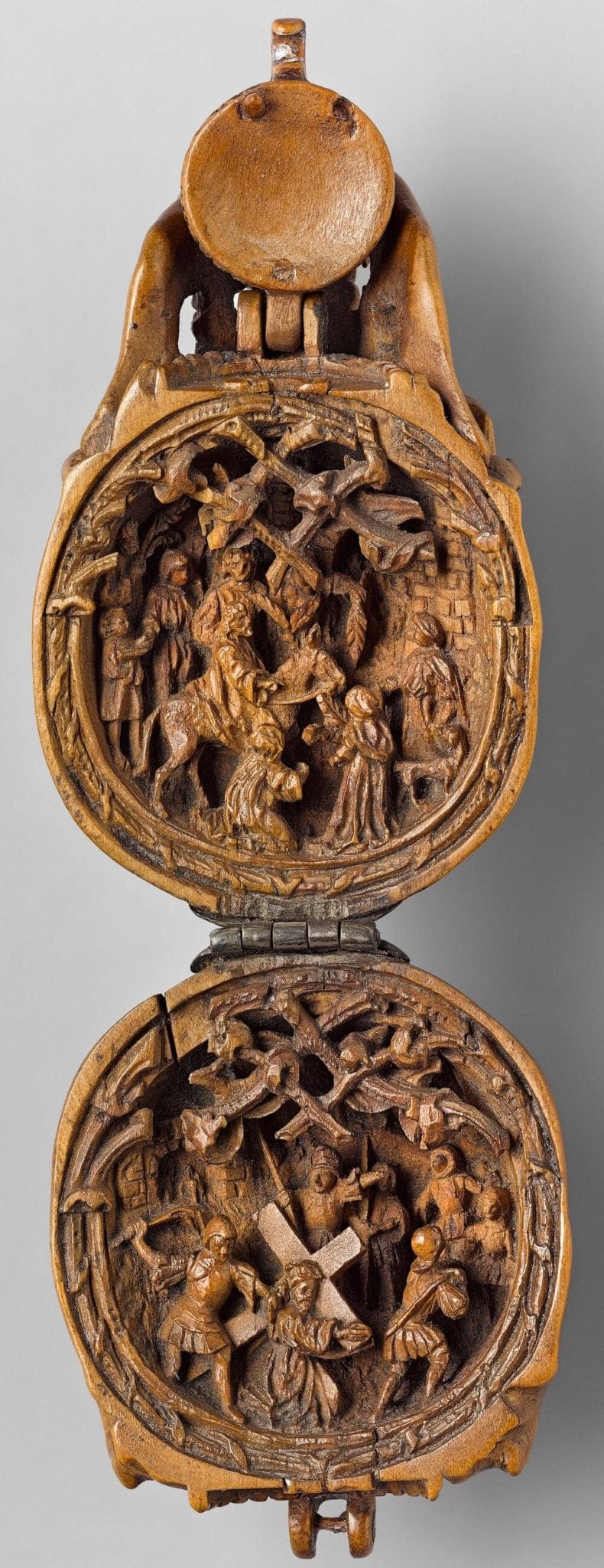 Beautifully Intricate Tiny Boxwood Carvings From The 16th Century (3)
