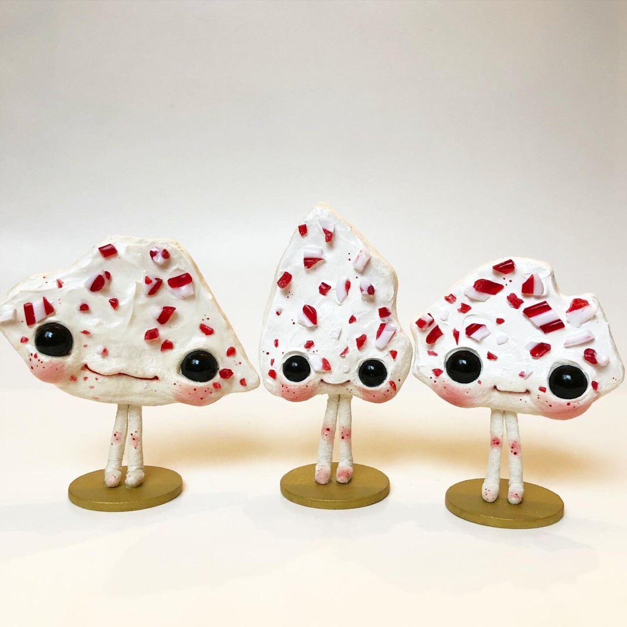 Cute And Creepy Little Monster Toys By Sara Duarte (14)