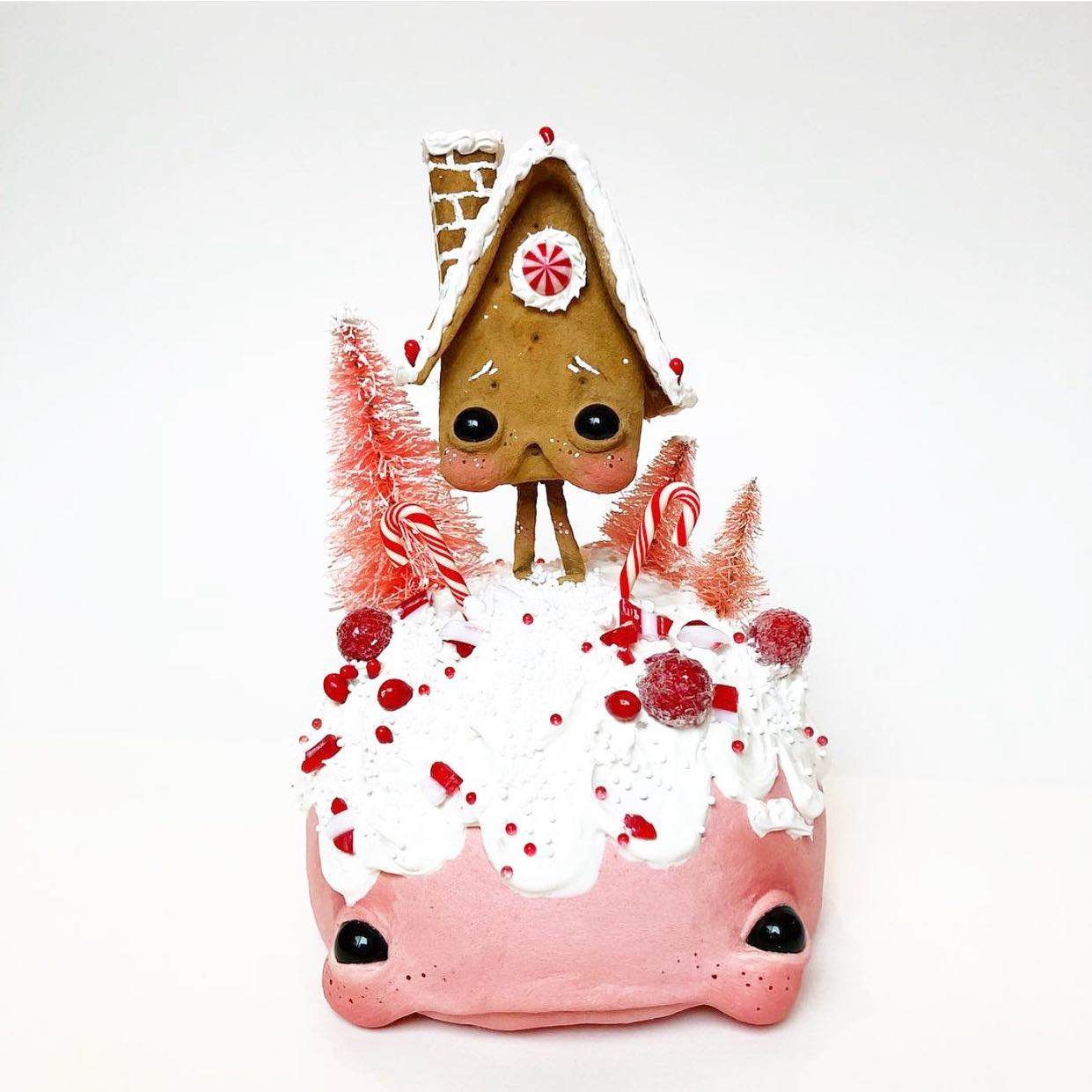 Cute And Creepy Little Monster Toys By Sara Duarte (16)